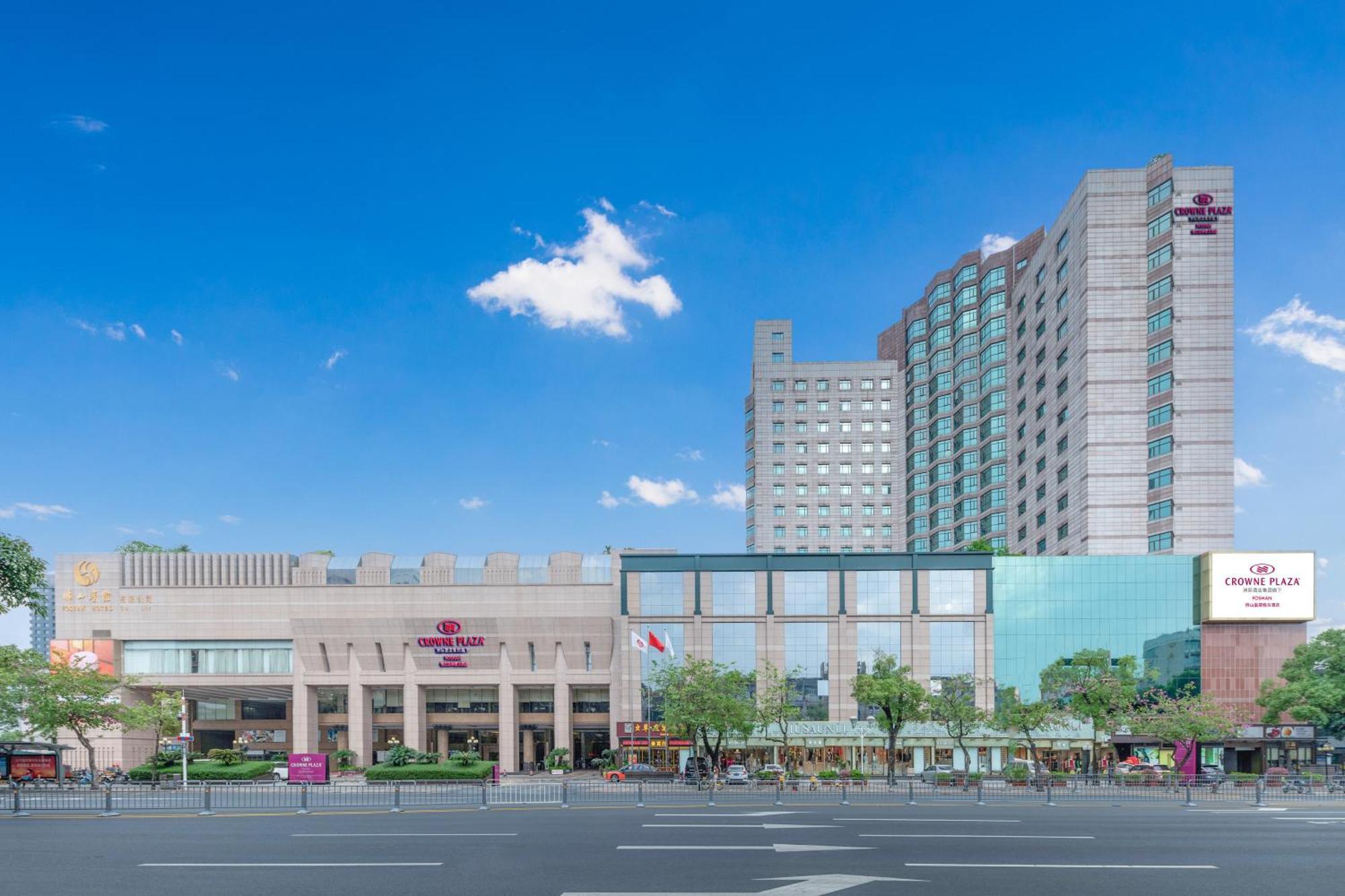 Crowne Plaza Foshan By Ihg - Canton Fair Free Shuttle Bus Екстер'єр фото